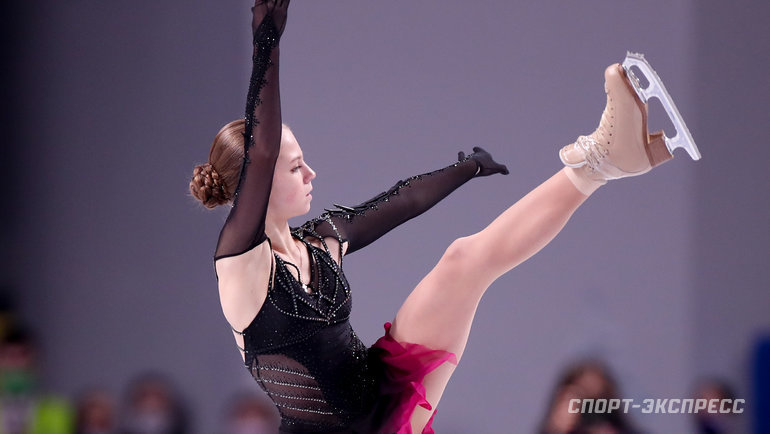 Трусова рассказала, что не может исполнять сложные прыжки из-за травмы